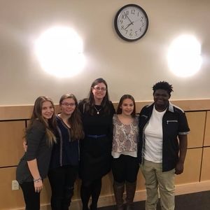 Meet your Posher, Adriana